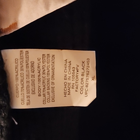 Daisy Fuentes Long Button Up Sweater Coat with Removable Faux Fur Collar - Picture 7 of 7